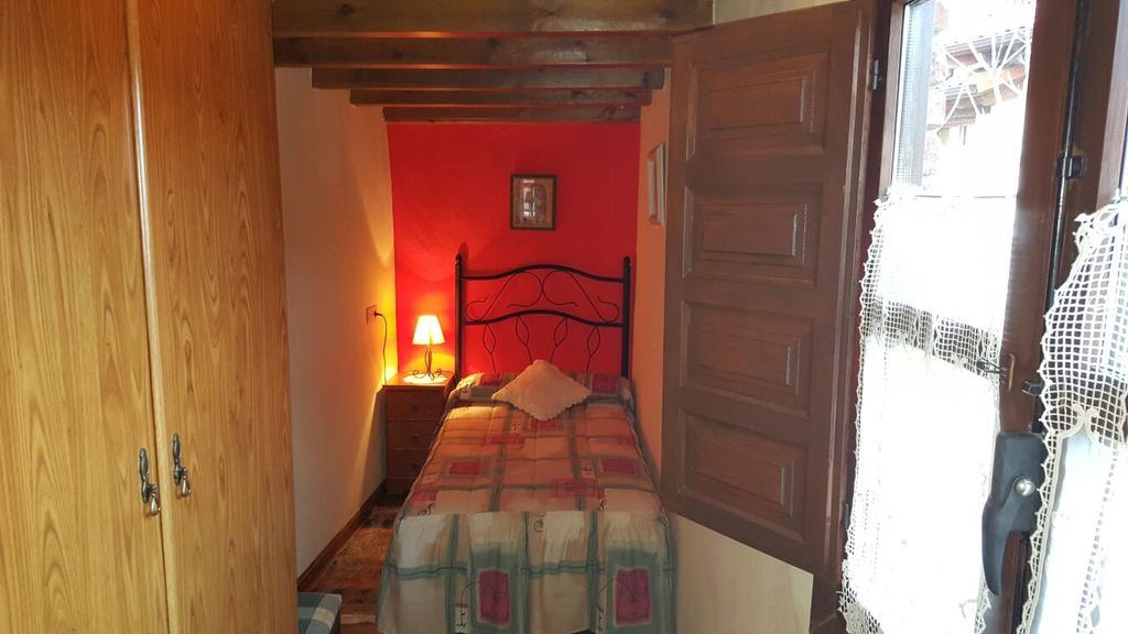 Villanueva de Pria Vivienda Vacacional El Navariegu 1 מראה חיצוני תמונה