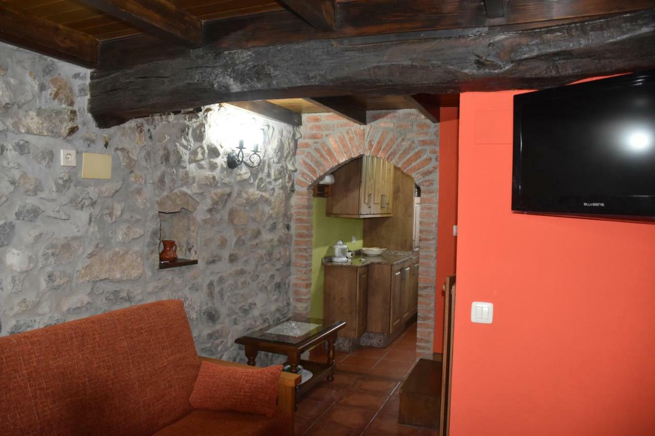 Villanueva de Pria Vivienda Vacacional El Navariegu 1 מראה חיצוני תמונה