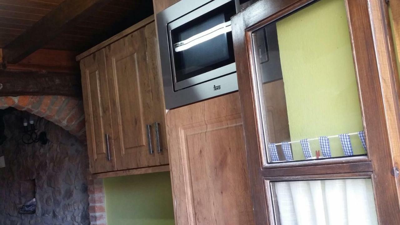 Villanueva de Pria Vivienda Vacacional El Navariegu 1 מראה חיצוני תמונה